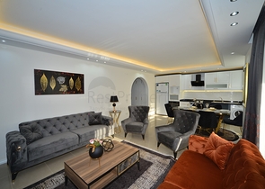 شقة انيقة - على مسافة 100م من البحر - تصميم 2 غرفة وصالة - في مهموتلار / الانيا