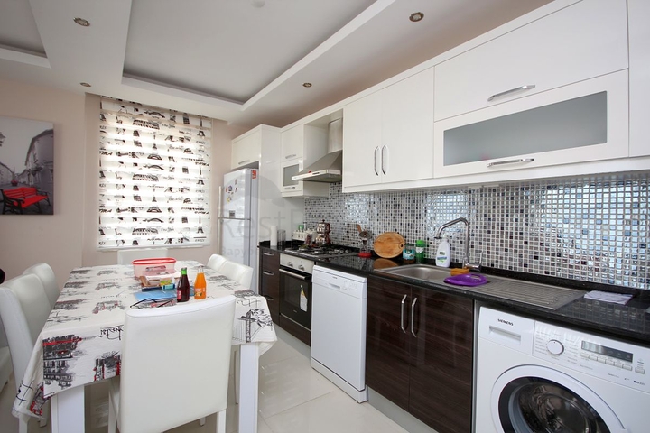 اطلالة مفتوحة - سعر مناسب - شقة 2 غرفة وصالة - في مهموتلار / الانيا 