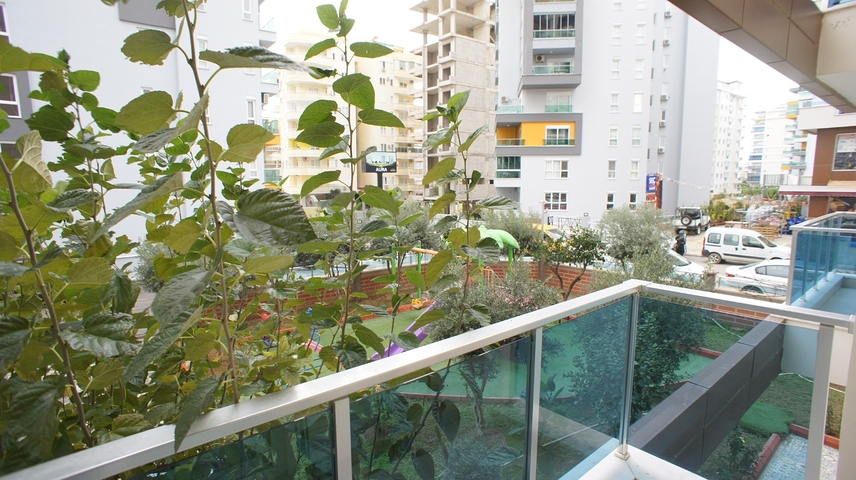 ضمن مجمع سكني متكامل - شقة 2 غرفة وصالة - في مهموتلار / الانيا 