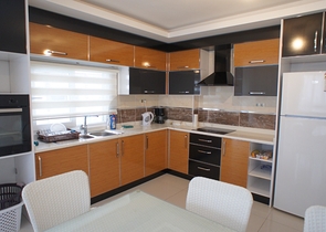 ضمن مجمع سكني متكامل - شقة 2 غرفة وصالة - في مهموتلار / الانيا 