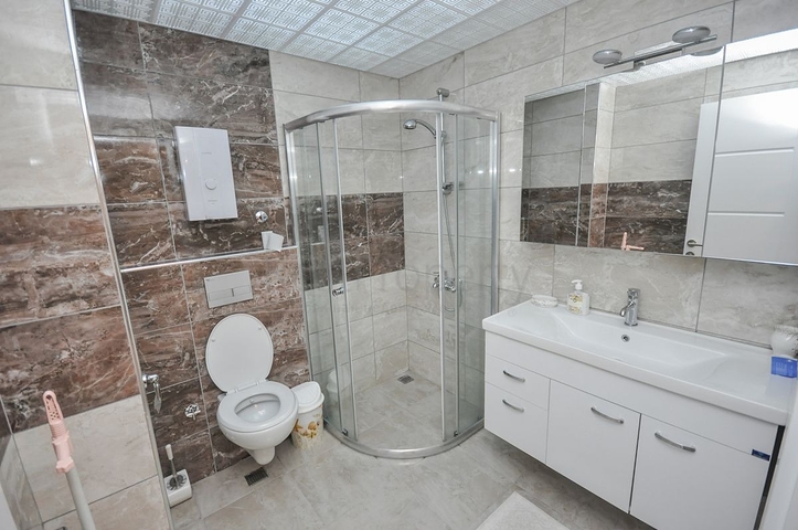 طابق مرتفع - شقة مؤثثة - غرفة وصالة - في مهموتلار / الانيا 