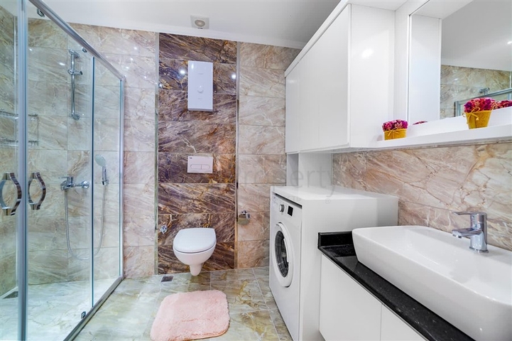 دوبلكس رائعة - مجمع سكني حديث - تصميم 1+4  في مهموتلار / الانيا 