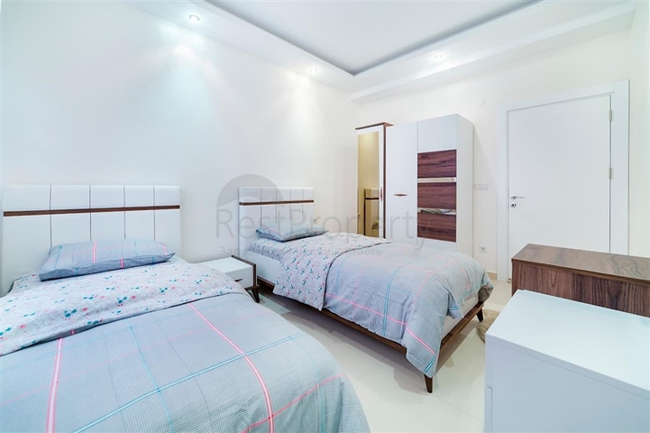 دوبلكس رائعة - مجمع سكني حديث - تصميم 1+4  في مهموتلار / الانيا 