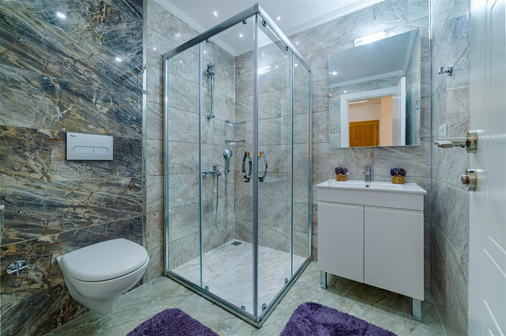 دوبلكس رائعة - مجمع سكني حديث - تصميم 1+4  في مهموتلار / الانيا 