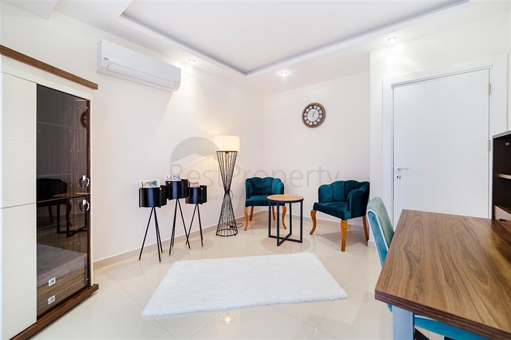 دوبلكس رائعة - مجمع سكني حديث - تصميم 1+4  في مهموتلار / الانيا 