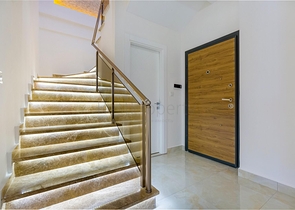 قريبة من البحر - دوبلكس فاخرة - 3 غرف وصالة - في مهموتلار / الانيا 