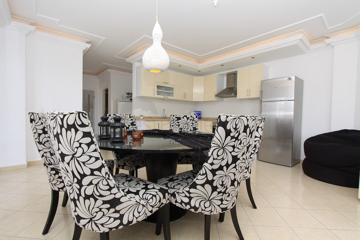 طابق مرتفع - اطلالة مميزة -شقة 2 غرفة وصالة - في جيكجلي / الانيا 