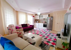 بسعر مناسب - وموقع مميز - شقة 2 غرفة وصالة - في توسمور / الانيا 