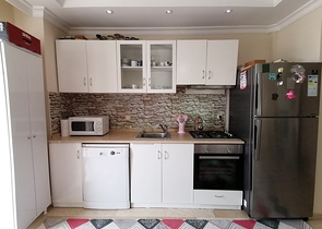 بسعر مناسب - وموقع مميز - شقة 2 غرفة وصالة - في توسمور / الانيا 