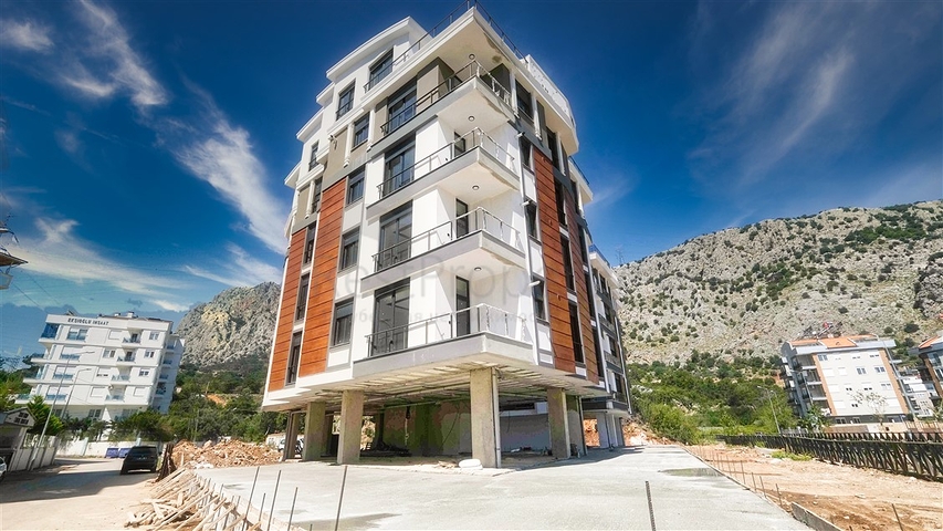 المشروع في المرحلة النهائية من البناء في كونيالتي