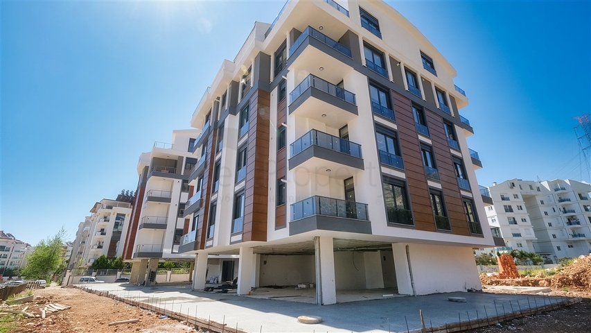 المشروع في المرحلة النهائية من البناء في كونيالتي