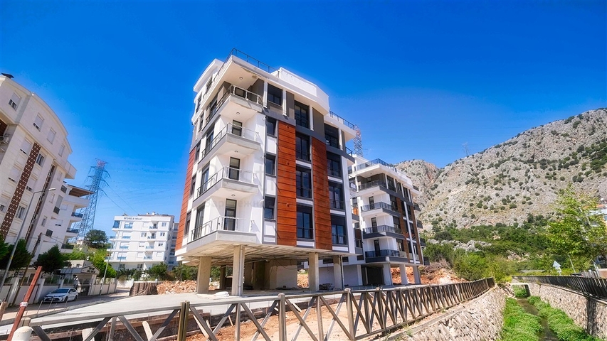 المشروع في المرحلة النهائية من البناء في كونيالتي