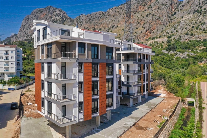 المشروع في المرحلة النهائية من البناء في كونيالتي