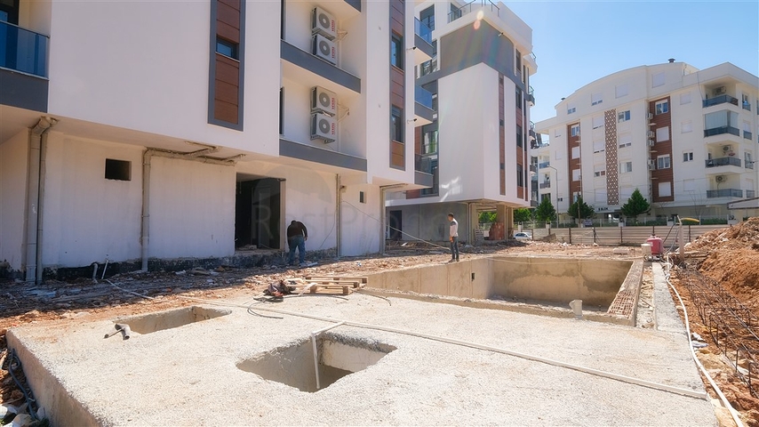 المشروع في المرحلة النهائية من البناء في كونيالتي