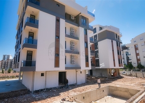 المشروع في المرحلة النهائية من البناء في كونيالتي