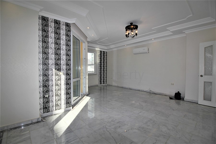 في مركز الانيا -شقة 2 غرفة وصالة - مطبخ منفصل - الانيا سنتر 