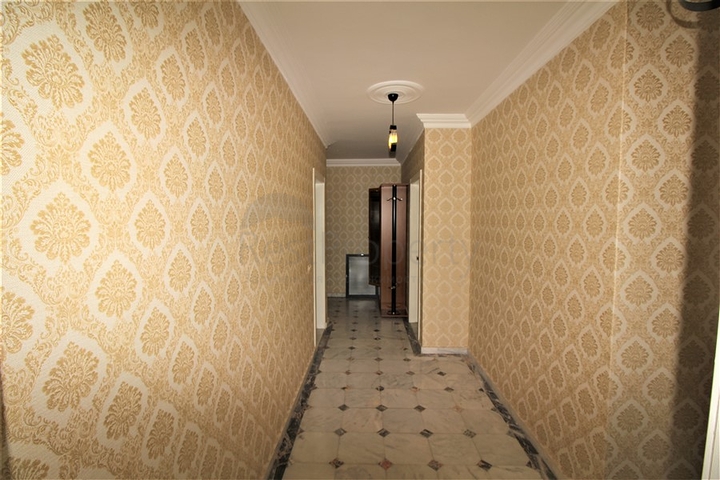 في مركز الانيا -شقة 2 غرفة وصالة - مطبخ منفصل - الانيا سنتر 