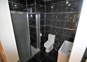 في مركز الانيا -شقة 2 غرفة وصالة - مطبخ منفصل - الانيا سنتر 