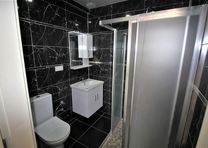 في مركز الانيا -شقة 2 غرفة وصالة - مطبخ منفصل - الانيا سنتر 