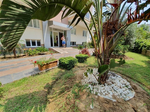 قريبة من البحر - شقة عائلية - من تصميم 1+2 - في مهموتلار / الانيا 