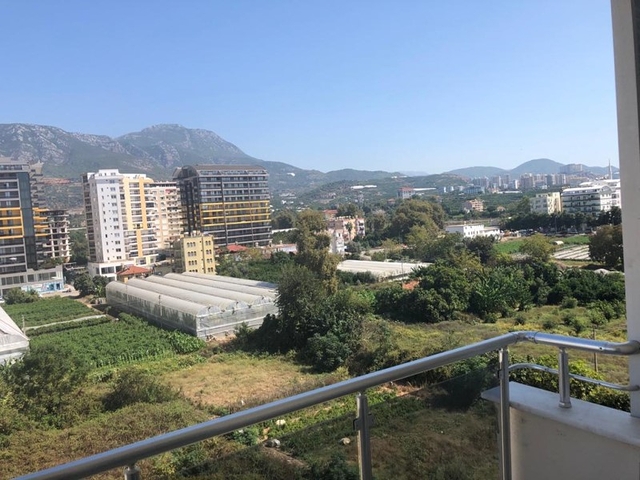 قريبة من البحر - شقة عائلية - من تصميم 1+2 - في مهموتلار / الانيا 