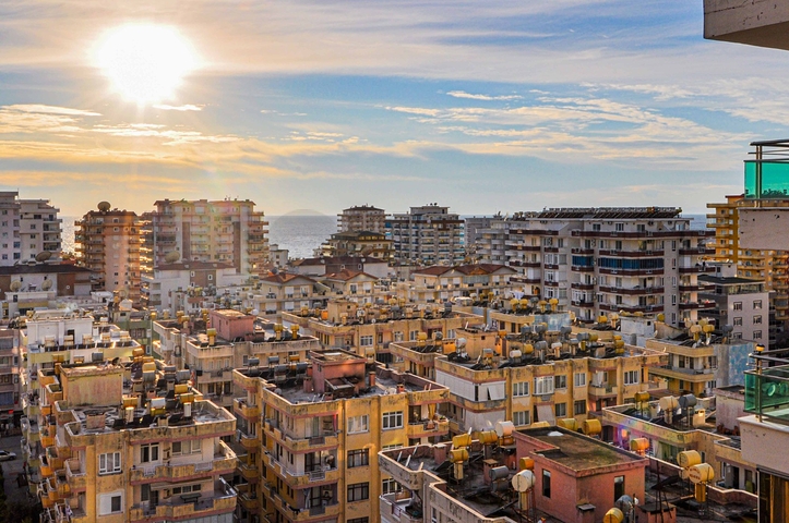 مناسبة للاستثمار - شقق استديو - مفروشة - ضمن مجمع سكني في مهموتلار / مدينة الانيا 