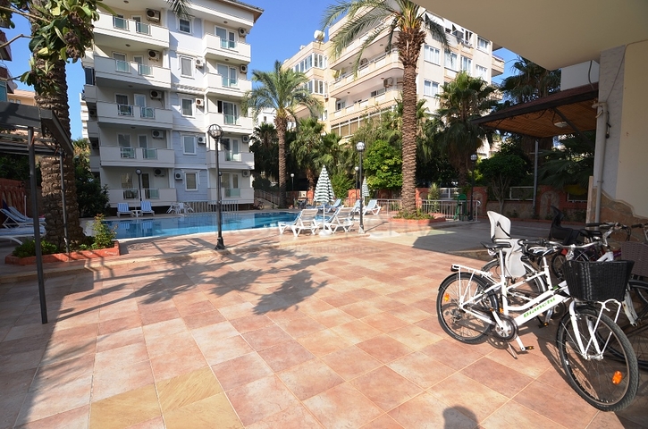 قريبة من البحر - شقة غرفتين وصالة - مؤثثة - في اوبا / الانيا 