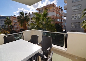 قريبة من البحر - شقة غرفتين وصالة - مؤثثة - في اوبا / الانيا 