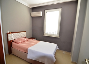 قريبة من البحر - شقة غرفتين وصالة - مؤثثة - في اوبا / الانيا 