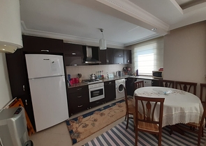 سعر اقتصادي - شقة مفروشة - 2 غرفة نوم وصالة -ضمن مجمع سكني - في مهموتلار / الانيا 