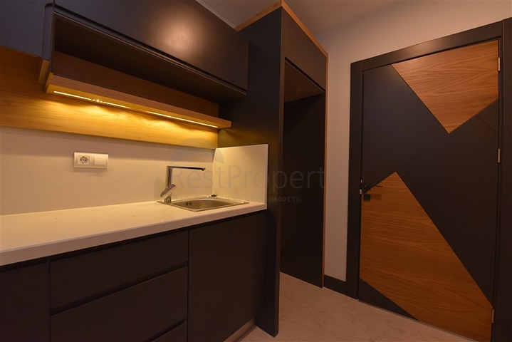 مباني تجارية للإيجار في منطقة أوبا