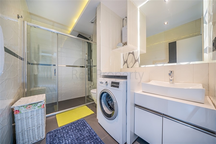 اطلالة بحرية - مجمع فاخر - شقة 2 غرفة وصالة - في كارجي جاك / الانيا 