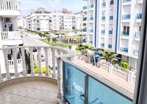 شقة واسعة من غرفتي نوم في كونيالتي أنطاليا