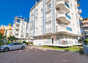 شقة واسعة من غرفتي نوم في كونيالتي أنطاليا