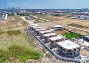 مشروع استثماري لفيلات من 4 غرف نوم في بيليك