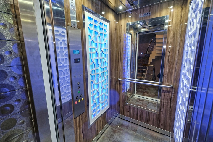 شقق 2 + 1 في مجمع 250 م من البحر في ارابسويو كونيالتي