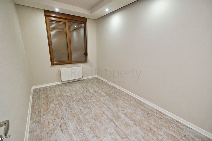 شقق 2 + 1 في مجمع 250 م من البحر في ارابسويو كونيالتي