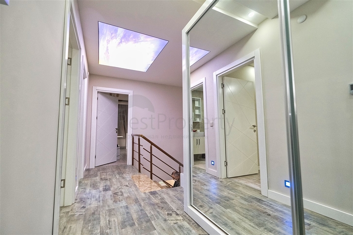 شقق 2 + 1 في مجمع 250 م من البحر في ارابسويو كونيالتي