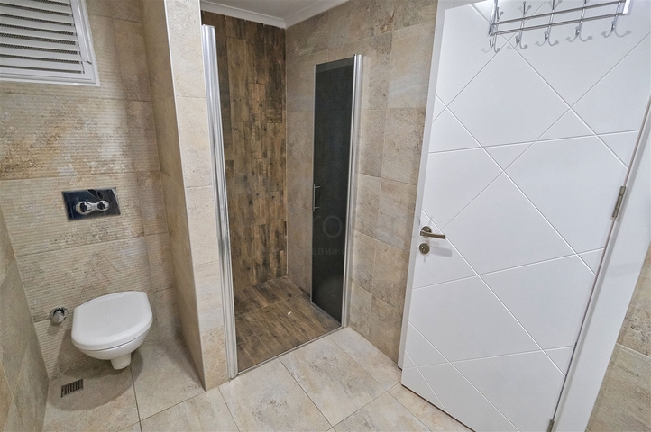 شقق 2 + 1 في مجمع 250 م من البحر في ارابسويو كونيالتي