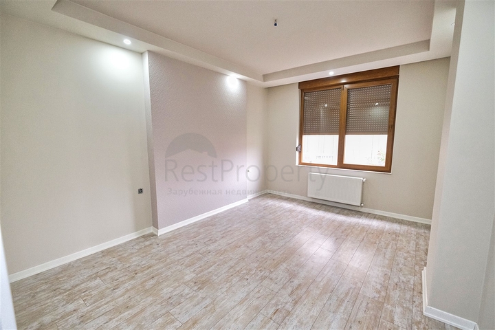 شقق 2 + 1 في مجمع 250 م من البحر في ارابسويو كونيالتي