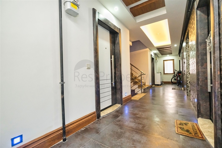 شقق 2 + 1 في مجمع 250 م من البحر في ارابسويو كونيالتي