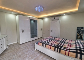 شقق 2 + 1 في مجمع 250 م من البحر في ارابسويو كونيالتي