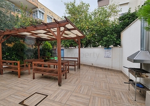 شقق 2 + 1 في مجمع 250 م من البحر في ارابسويو كونيالتي