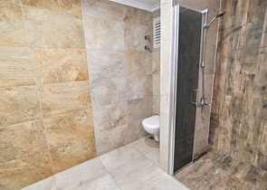 شقق 2 + 1 في مجمع 250 م من البحر في ارابسويو كونيالتي