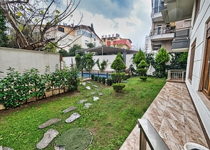 شقق 2 + 1 في مجمع 250 م من البحر في ارابسويو كونيالتي