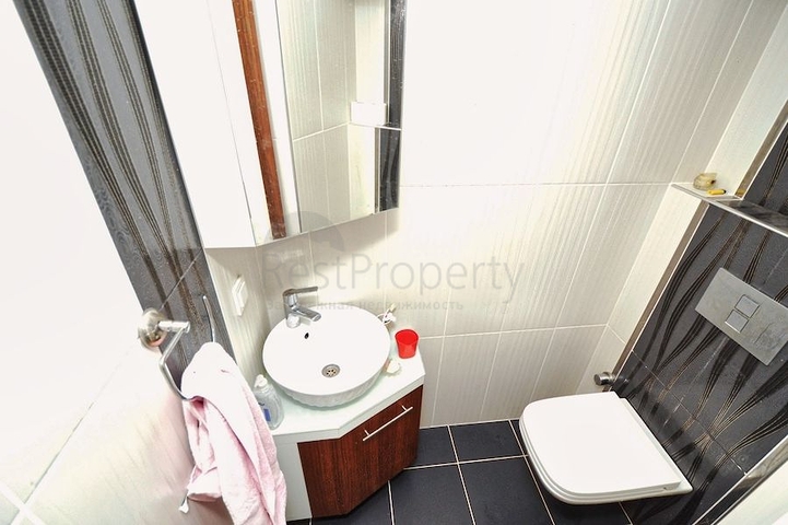 شقة بنتهاوس 3 + 1 على مسافة قريبة من البحر في كونيالتي