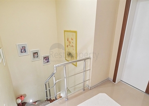 شقة بنتهاوس 3 + 1 على مسافة قريبة من البحر في كونيالتي