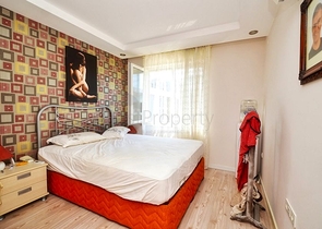 شقة بنتهاوس 3 + 1 على مسافة قريبة من البحر في كونيالتي