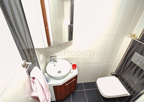 شقة بنتهاوس 3 + 1 على مسافة قريبة من البحر في كونيالتي