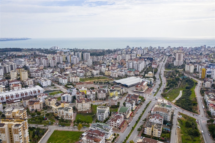 شقق 2 + 1 ، 4 + 1 ، 5 + 1 في منطقة توروس في كونيالتي أنطاليا